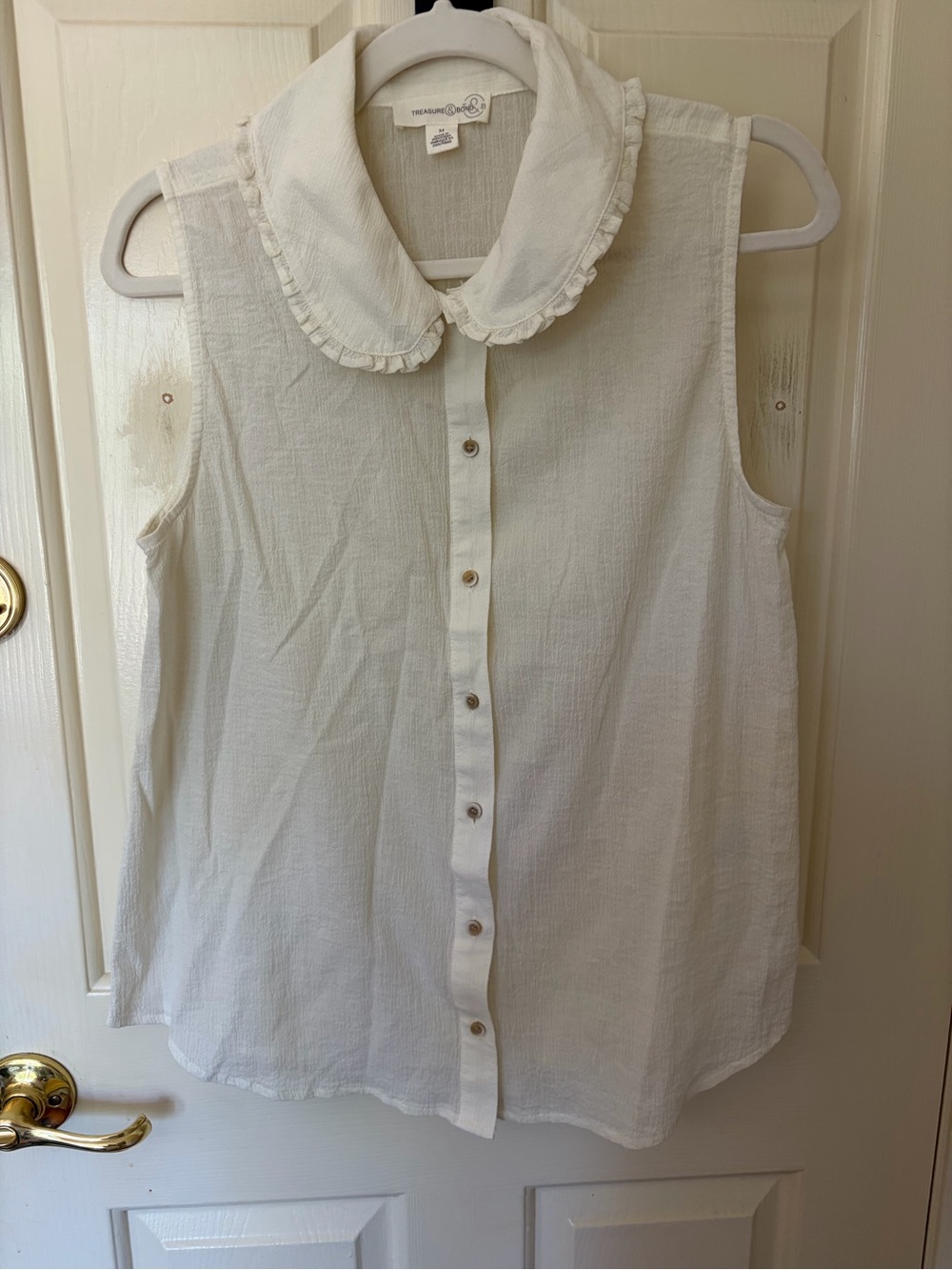 Treasure & Bond Sleeveless Ruffle Collar Button-Front Blouse - White